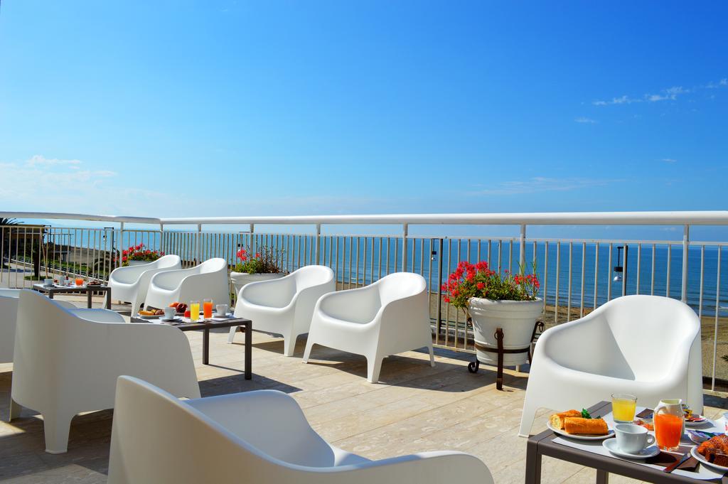 Hotel Villa Eleonora Scauri  Exterior foto